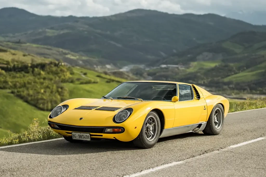 Lamborghini святкує 55-річний ювілей культовий Miura SV