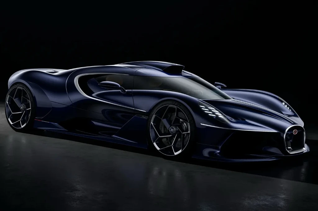 Bugatti анонсировала 1578-сильный гиперкар Destrier