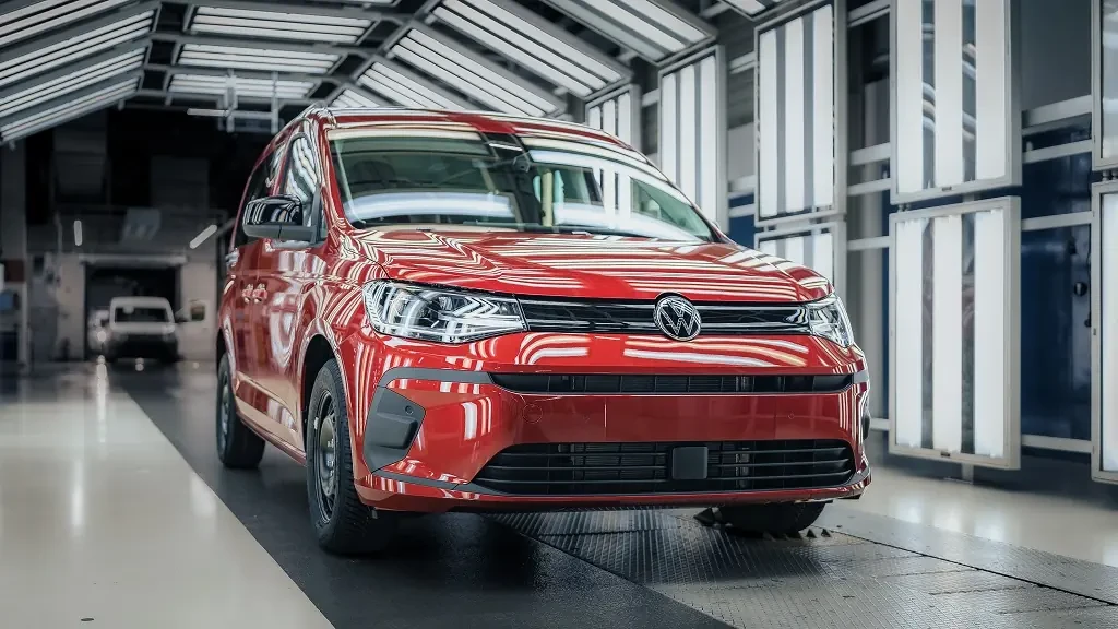 Розпочався випуск оновлених Volkswagen Caddy