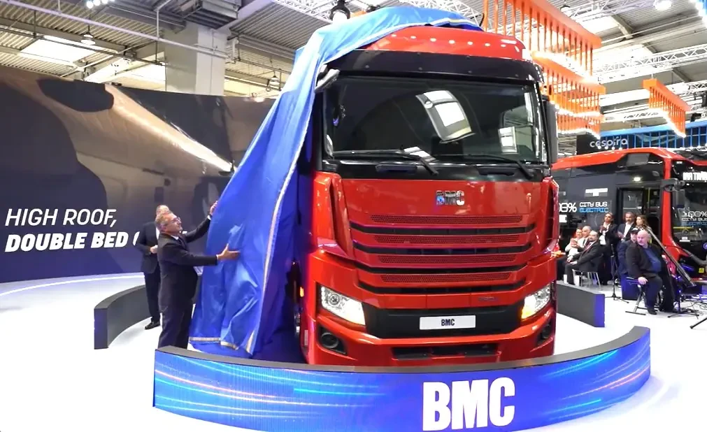 Состоялась премьера самого мощного магистрального тягача BMC Pro L 1856