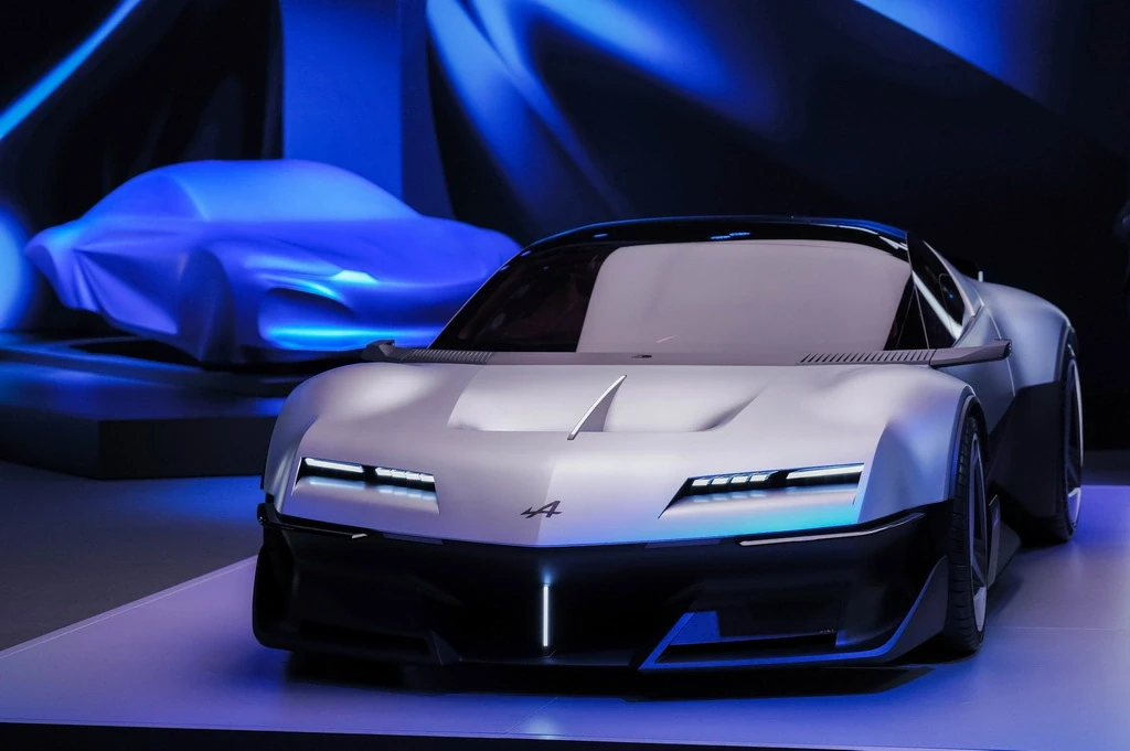 Alpine показав сучасне переосмислення легендарного спорткара